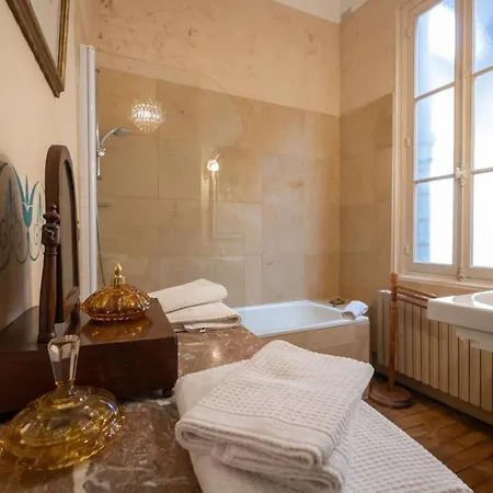 L'Hotel De Panette, Un Exceptionnel Chateau En Coeur De Ville Bourges Buitenkant foto