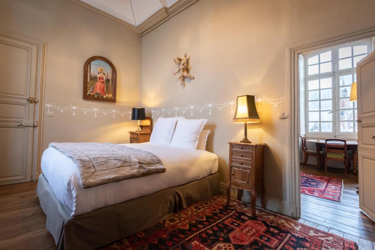 Bed & Breakfast L'hotel De Panette, Un Exceptionnel Chateau En Coeur De Bourges