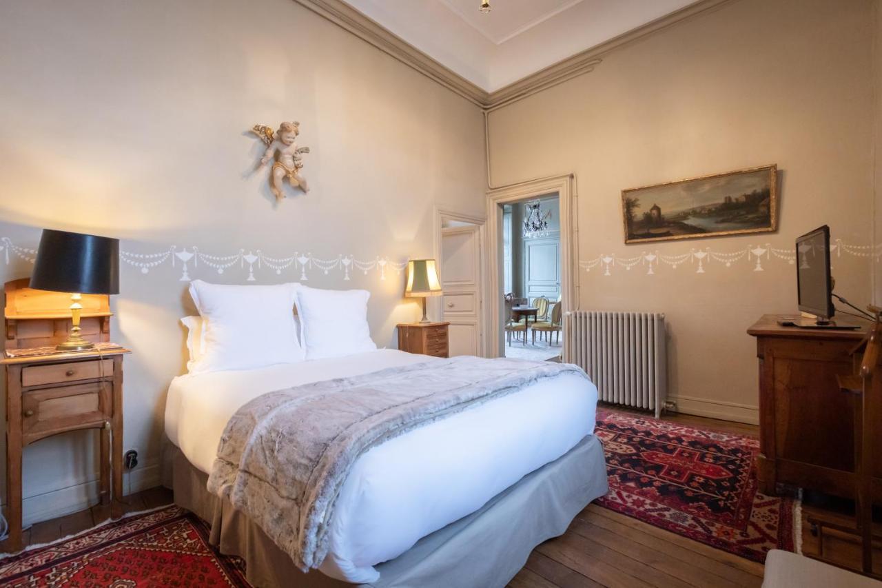 L'hotel De Panette, Un Exceptionnel Chateau En Coeur De Bed & Breakfast Bourges