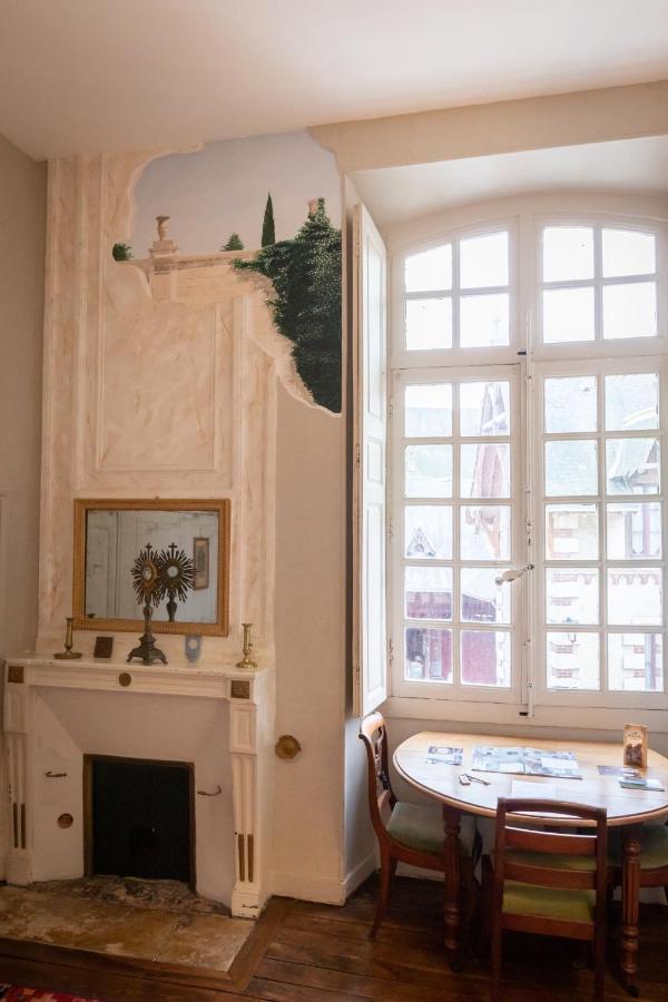 L'hotel De Panette, Un Exceptionnel Chateau En Coeur De