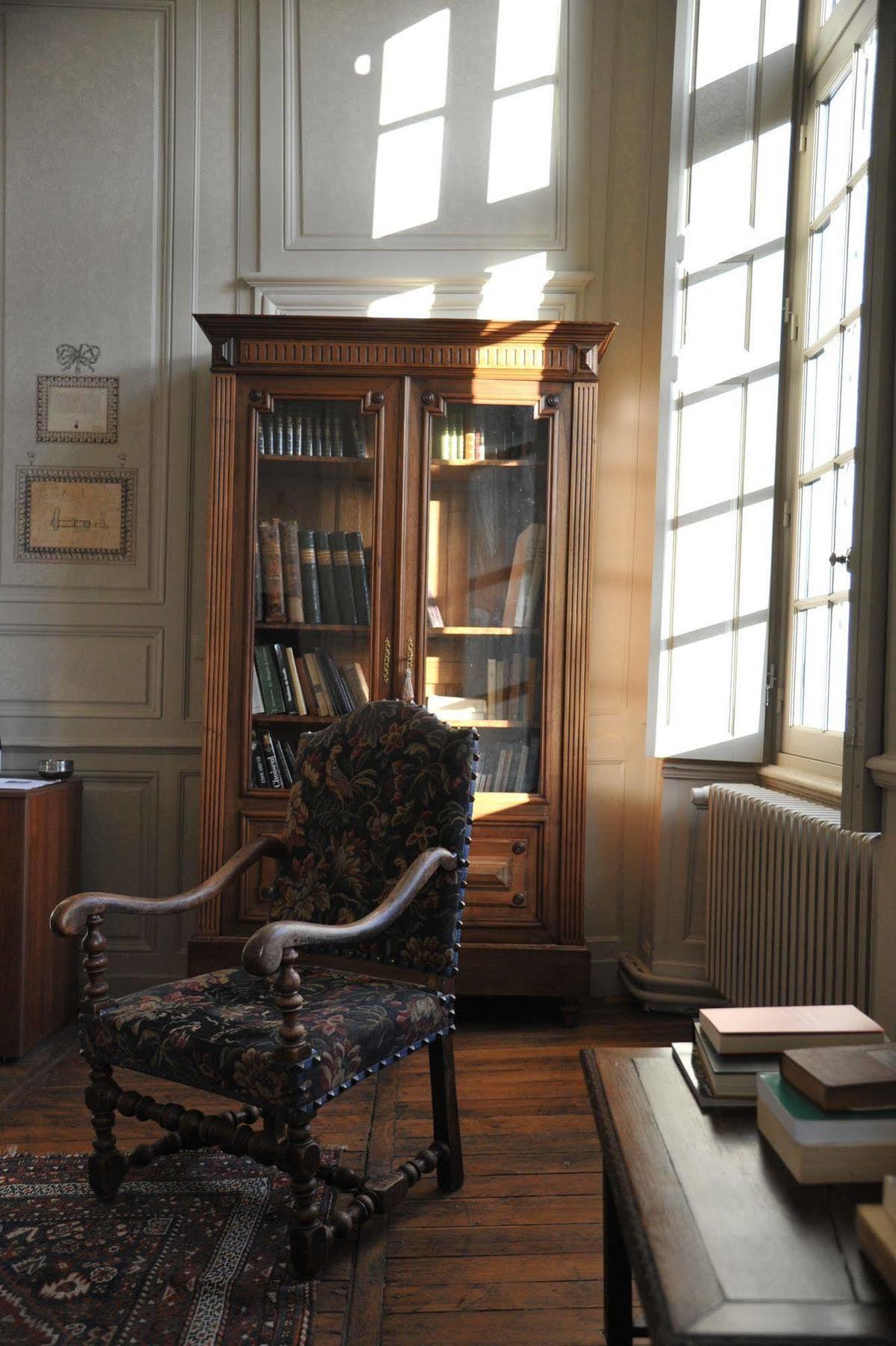 L'hotel De Panette, Un Exceptionnel Chateau En Coeur De 4*
